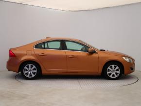 Volvo S60  2.4 D5 