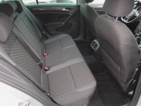 Volkswagen Golf  2.0 TDI 