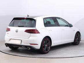 Volkswagen Golf  2.0 GTI Performance 