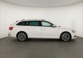 Škoda Superb  2.0 TDI Laurin&Klement 