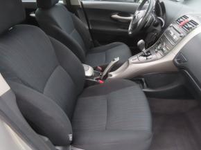 Toyota Auris  1.6 Dual VVT-i 