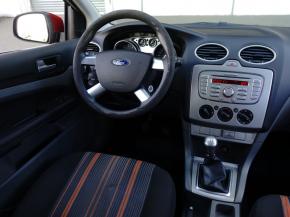 Ford Focus  1.4 16V 