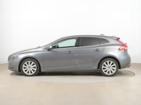 Volvo V40  2.0 D4 