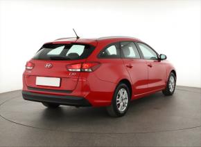 Hyundai i30  1.4 CVVT 