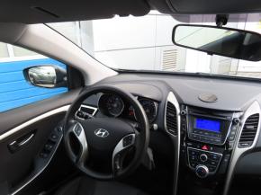 Hyundai i30  1.4 CVVT 