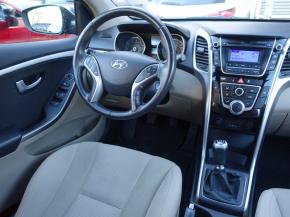 Hyundai i30  1.6 MPI 