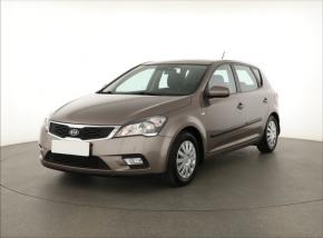 Kia Ceed  1.4 CVVT 