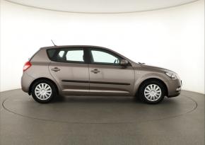 Kia Ceed  1.4 CVVT 