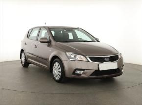 Kia Ceed  1.4 CVVT 