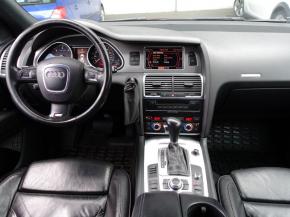 Audi Q7  3.0 TDI S-Line 