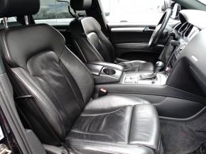 Audi Q7  3.0 TDI S-Line 