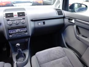 Volkswagen Touran  2.0 TDI Highline 