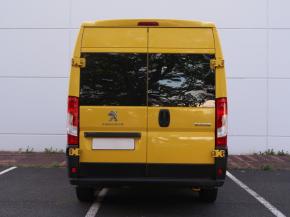 Peugeot Boxer  2.0 BlueHDi 