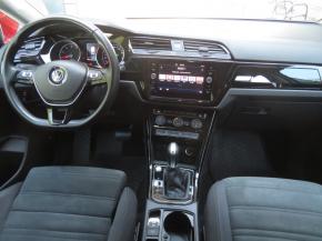 Volkswagen Touran  1.5 TSI 