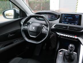 Peugeot 3008  1.5 BlueHDi 