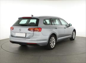 Volkswagen Passat  1.6 TDI Comfortline 