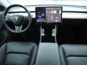 Tesla Model 3  Long Range 4WD 76kWh 