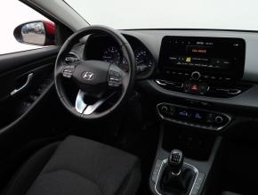 Hyundai i30  1.5 T-GDI MHEV Smart 