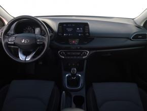 Hyundai i30  1.5 DPI Comfort 