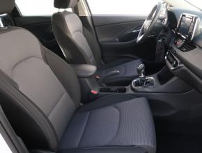 Hyundai i30  1.5 DPI Comfort 