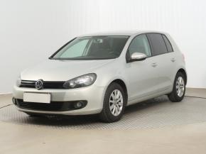 Volkswagen Golf  1.2 TSI 