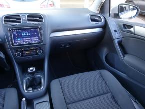 Volkswagen Golf  1.2 TSI 