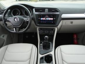 Volkswagen Tiguan  1.5 TSI Comfortline 