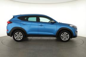 Hyundai Tucson  1.6 T-GDI Trikolor 