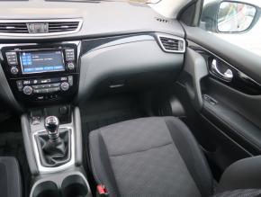 Nissan Qashqai  1.5 dCi 