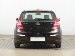 Hyundai i30  1.4 CVVT 