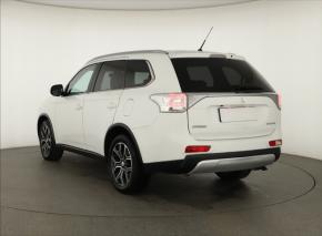 Mitsubishi Outlander  2.2 DI-D 