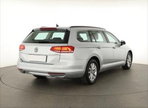 Volkswagen Passat  2.0 TDI 