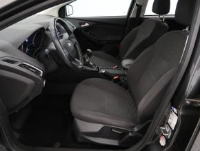 Ford Focus  1.0 EcoBoost Titanium 