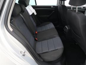 Volkswagen Golf  1.2 TSI 