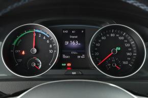 Volkswagen e-Golf  32 kWh, 37 Ah 