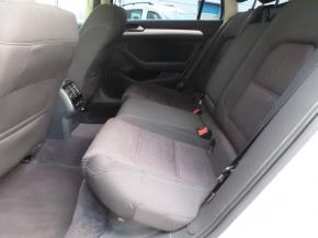 Volkswagen Passat  1.6 TDI 