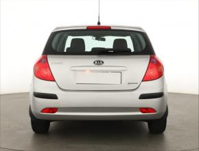 Kia Ceed  1.4 CVVT 