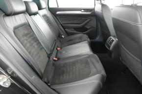 Volkswagen Passat  2.0 TDI 