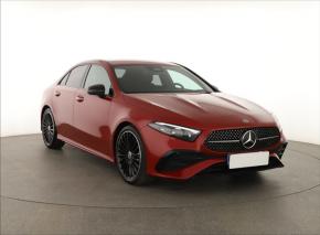 Mercedes-Benz A  A 220 4MATIC AMG Line 