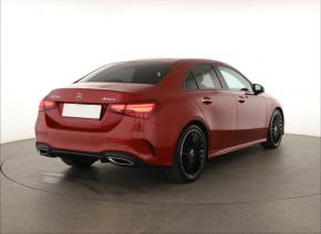 Mercedes-Benz A  A 220 4MATIC AMG Line 