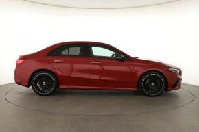 Mercedes-Benz A  A 220 4MATIC AMG Line 