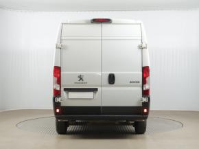 Peugeot Boxer  2.2 BlueHDi . 