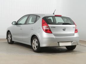 Hyundai i30  1.4 CVVT 