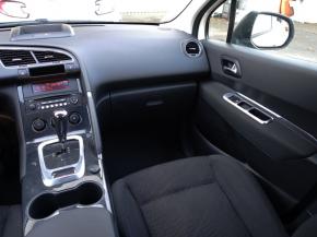 Peugeot 3008  1.6 HDi 