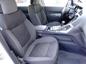 Peugeot 3008  1.6 HDi 