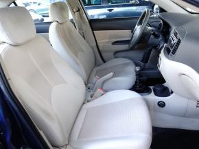 Hyundai Accent  1.4i 