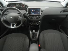 Peugeot 208  1.2 PureTech 