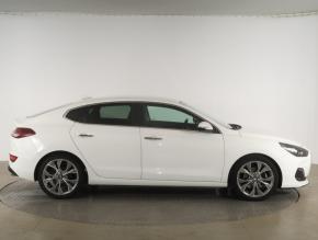 Hyundai i30 Fastback  1.4 T-GDI 