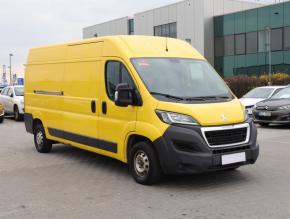 Peugeot Boxer  2.0 BlueHDi 