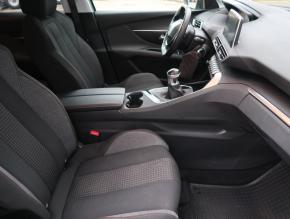 Peugeot 3008  1.5 BlueHDi 